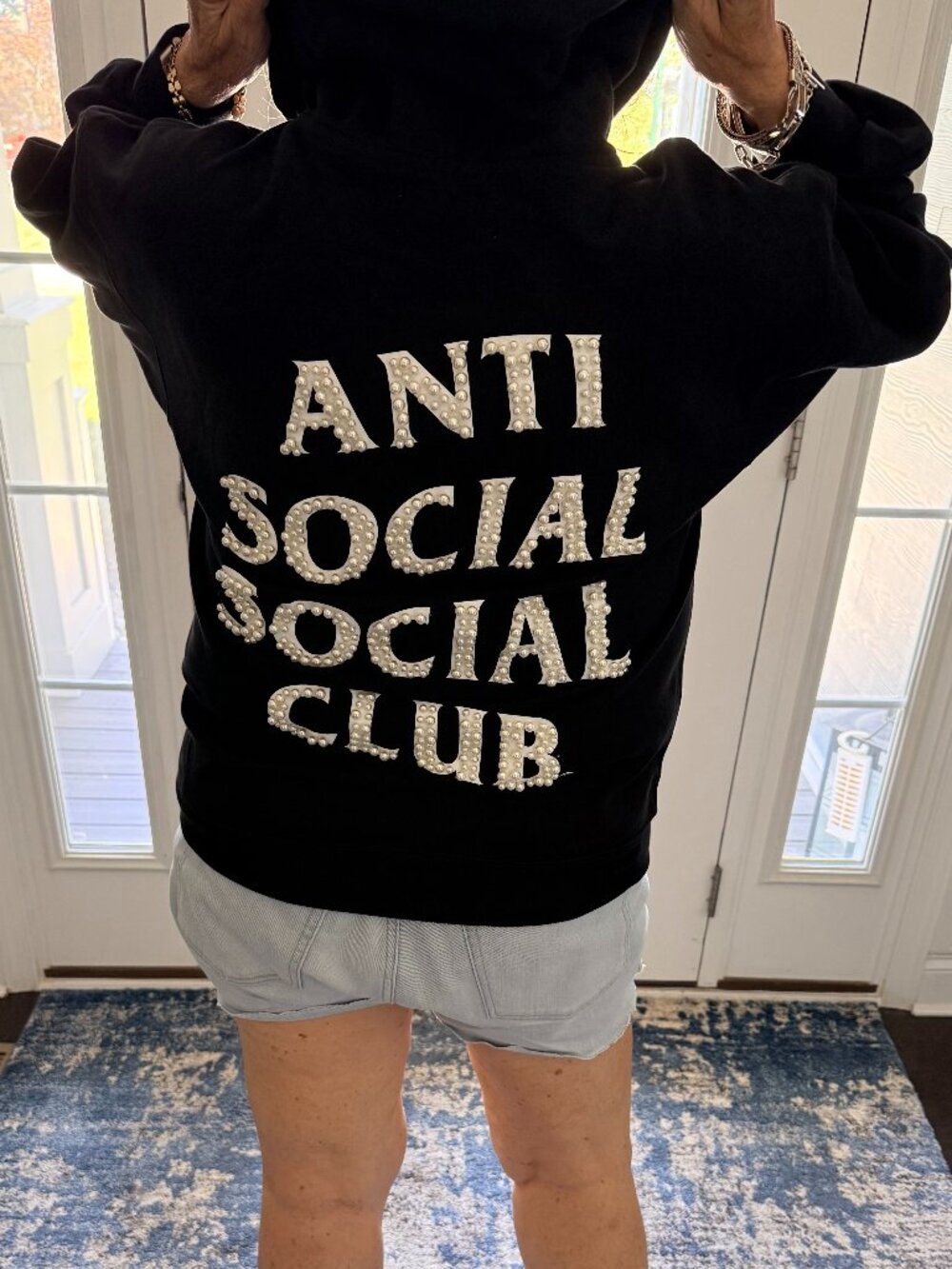 Brand New Anti Social Social Club Clutching Pearls Black Hoodie - Size M - NWOT